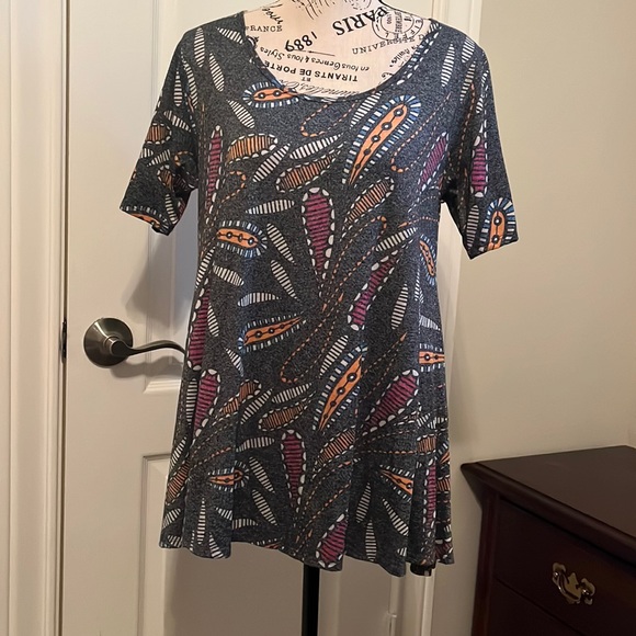 LuLaRoe Perfect T size XS - Picture 1 of 8